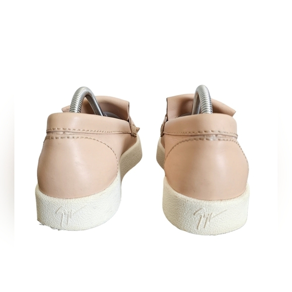 Giuseppe Zanotti Leather Sneakers Fringe Trim Accent. Gold hardware Beige sz6. - Picture 4 of 6
